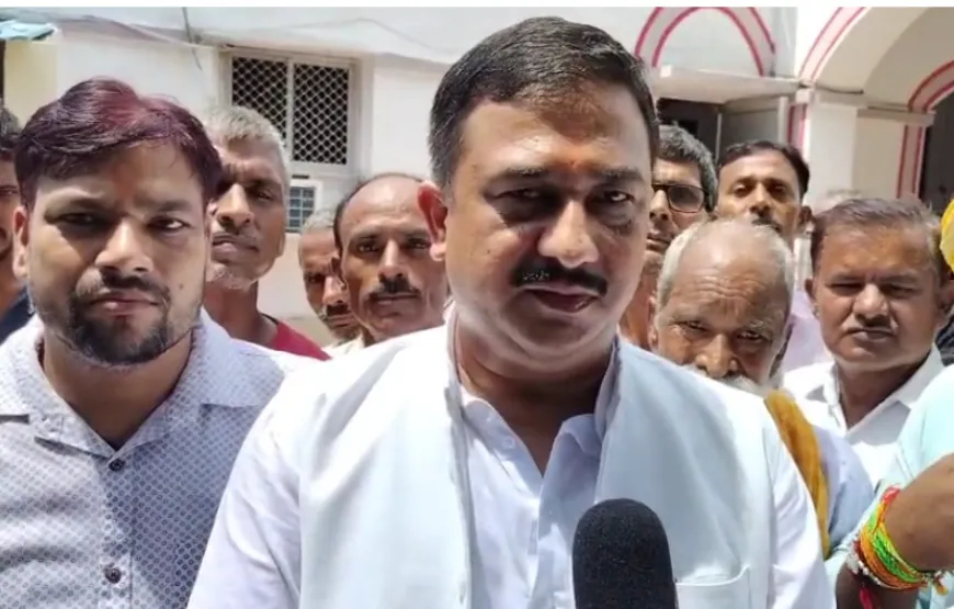 कांग्रेस प्रदेश सचिव अतुल सिंह के नेतृत्व में सड़क निर्माण की उठी मांग
