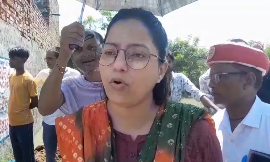 मथुरा में यमुना का जलस्तर खतरे के निशान से डेढ़ मीटर ऊपर, दो दर्जन से अधिक गांव व कॉलोनियां जलमग्न