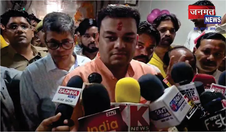 एटा में सेवा पखवाड़ा का आगाज़, बेसिक शिक्षा मंत्री संदीप सिंह ने किया ‘स्वस्थ नारी, सशक्त परिवार’ अभियान का शुभारंभ
