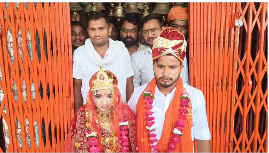शाबरीन बानो सीता बनकर प्रेमी अभिषेक के साथ रचाई शादी, दुर्गा मंदिर में लिए सात फेरे ।