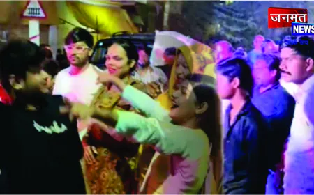 अछल्दा में धूमधाम से रचा गया टेसू-झेंझी का विवाह — बैंड-बाजे की धुनों पर झूमे बाराती