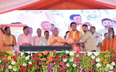 दीपावली से पहले गरीबों के घर का सपना हुआ साकार,सीएम योगी ने 160 परिवारों को सौंपी फ्लैट की चाबी !