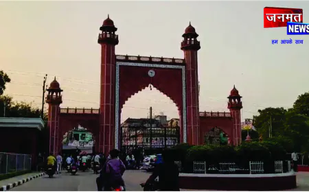 सीएम योगी के पोस्टर को लेकर एएमयू कैंपस में बवाल, छात्रों के दो गुटों में तनातनी, वीडियो वायरल