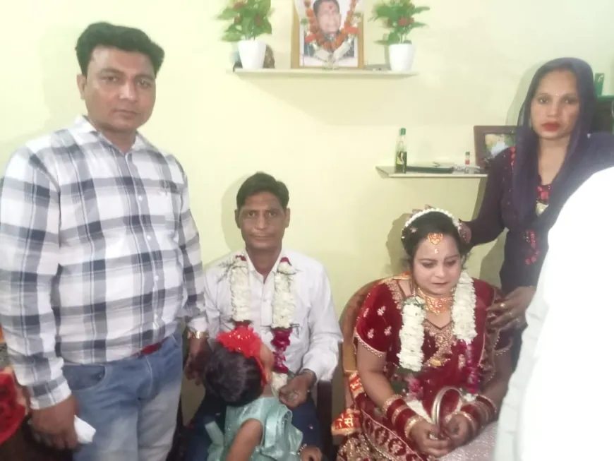 पति ने पत्नी को प्रेमी के साथ खुशी-खुशी किया "विदा"...