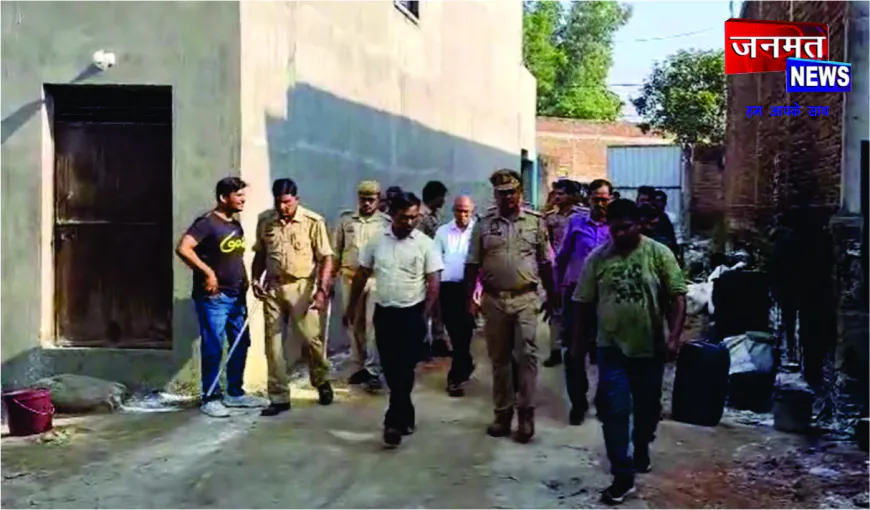 दीपावली से पहले उतरौला में 300 किलो दूषित मिठाई नष्ट, खाद्य विभाग की कार्रवाई से मचा हड़कंप