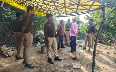 जिलाधिकारी ने जल जीवन मिशन, जल संस्थान एवं जल निगम की समीक्षा बैठक में दिए  निर्देश