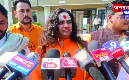 अयोध्या में धर्मांतरण का आरोप, स्कूल में हंगामा — प्रिंसिपल ने मांगी माफी