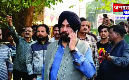 आवास विकास कॉलोनी में अतिक्रमण हटाओ अभियान से हड़कंप