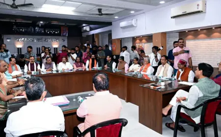 बिहार में सरकार बनाने की कवायद तेज, पटना में BJP और JDU विधायक दल की बैठक आज