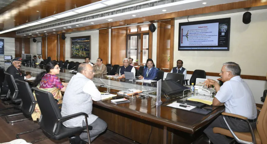 मुख्य सचिव की अध्यक्षता में राजकीय आयुर्विज्ञान संस्थान-ग्रेटर नोएडा की की बैठक संपन्न