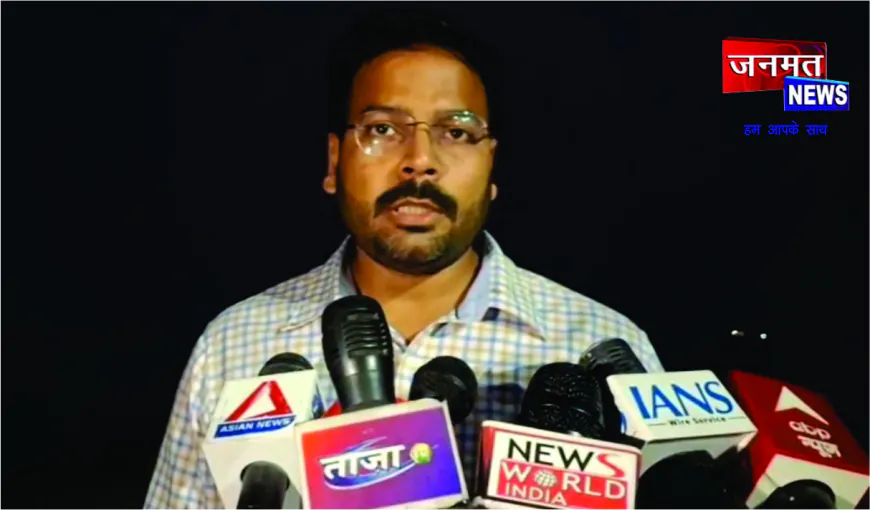 अंतिम संस्कार में आए तीन किशोर गंगा स्नान के दौरान डूबे, रेस्क्यू ऑपरेशन जारी