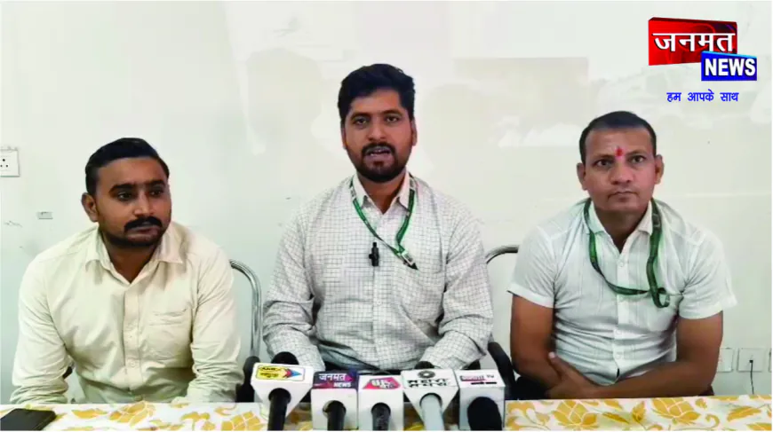 प्रतापगढ़ जिला अस्पताल में 108 व 102 कर्मियों का दो दिवसीय प्रशिक्षण जारी