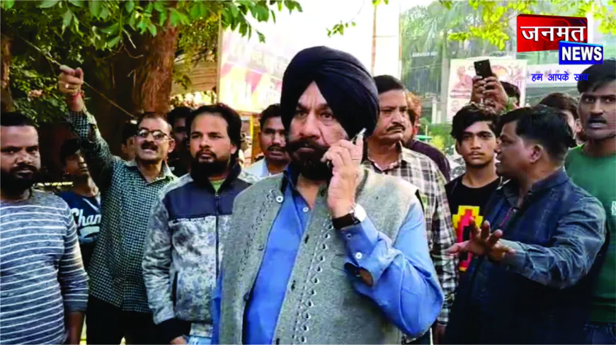 आवास विकास कॉलोनी में अतिक्रमण हटाओ अभियान से हड़कंप