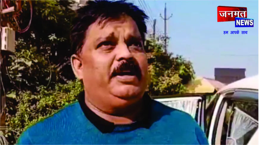 अयोध्या में अवैध होर्डिंग हटाने का अभियान तेज