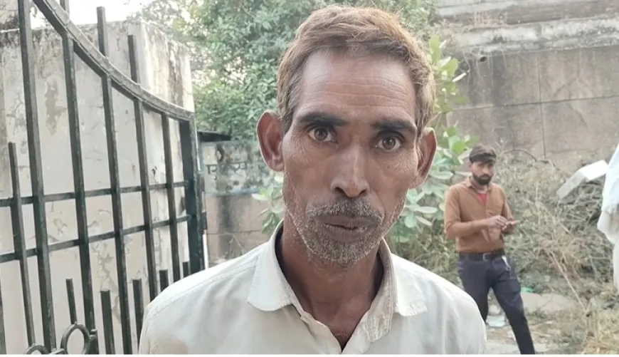 एटा में कैंटर ने बुलेट सवार दो भाइयों को रौंदा