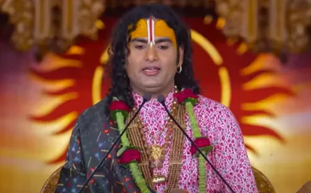 अनिरुद्धाचार्य की मुश्किलें बढ़ीं, महिलाओं पर अभद्र टिप्पणी मामले में कोर्ट ने मंजूर की याचिका