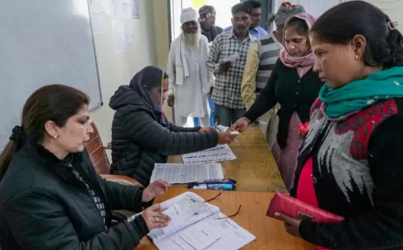 विधानसभा चुनाव से पहले पश्चिम बंगाल में बड़ा खेला, SIR ड्राफ्ट सूची में कटे 58 लाख वोटरों के नाम