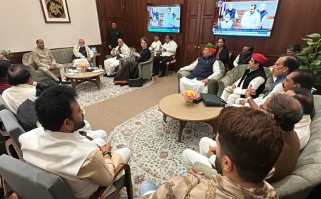 पीएम मोदी-राजनाथ सिंह के साथ प्रियंका गांधी ने की चाय पर चर्चा, खूब लगे ठहाके