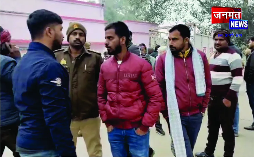 ड्यूटी जा रहे बैंक कर्मी की सड़क हादसे में दर्दनाक मौत, तेज रफ्तार ट्रक ने मारी टक्कर