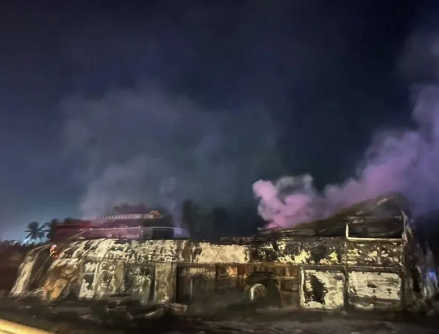 कर्नाटक: डिवाइडर पार कर स्लीपर बस से टकराया ट्रक, नौ लोगों की दिल दहलाने वाली मौत