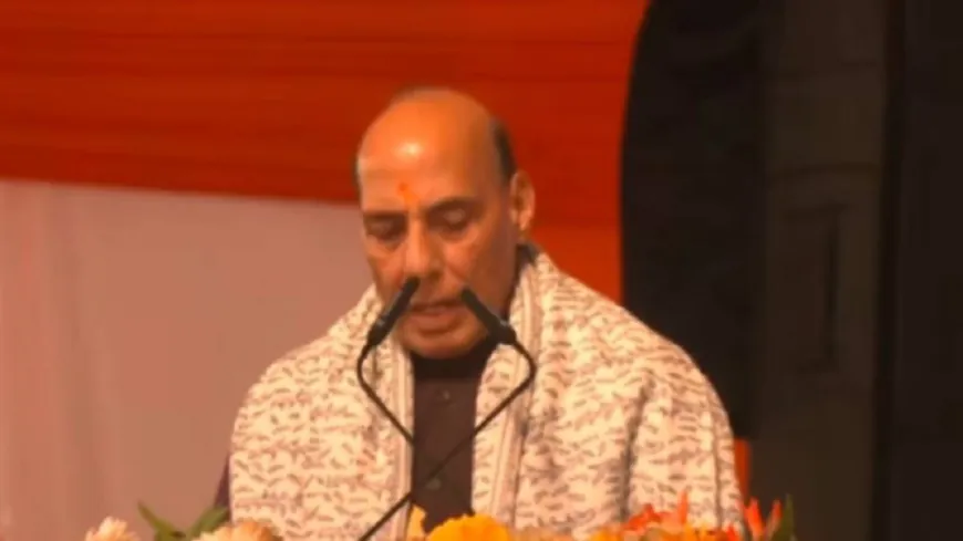 अयोध्या में बोले राजनाथ सिंह– इस पावन भूमि पर आकर बहुत अभिभूत हूं, आज सब कुछ मिल गया