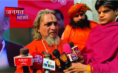 वृंदावन में संत राघवेंद्र आचार्य ने अखिलेश यादव पर लगाए वादाखिलाफी के आरोप