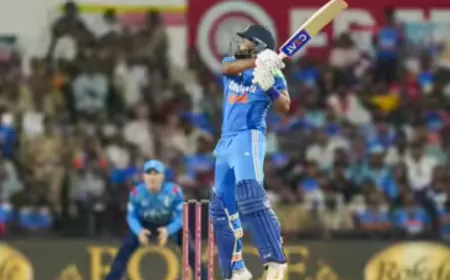 “अगर खिलाना नहीं, तो साथ क्यों रखना…” श्रेयस अय्यर पर आकाश चोपड़ा का टीम मैनेजमेंट से तीखा सवाल