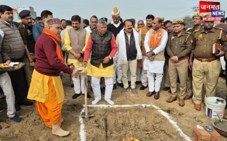 उरई: राज्यमंत्री धर्मवीर प्रजापति ने किया भूमि पूजन, कहा- सुविधा और सम्मान के साथ आगे बढ़ रहा होमगार्ड्स विभाग