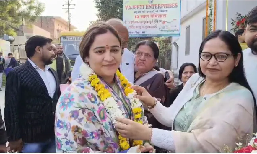 देश मे संविधान से बड़ा कोई नही - अपर्णा यादव