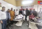 हाथरस: नि:स्वार्थ रक्त की हर बूंद बनी जीवन की आशा, संत रविदास जयंती पर रक्तदान शिविर का आयोजन