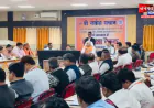 बलरामपुर में प्रभारी मंत्री ने कसी प्रशासनिक लगाम, योजनाओं की रफ्तार बढ़ाने के दिए निर्देश