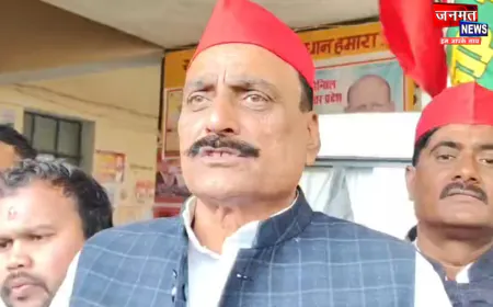 चंदौली: SIR प्रक्रिया को लेकर बढ़ता जा रहा विवाद, सपा ने एसडीएम कार्यालय का किया घेराव