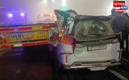 कुशीनगर में तेज रफ़्तार का कहर, कार ने खड़े ट्रेलर में मारी जोरदार टक्कर; तीन युवकों की मौत