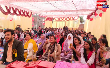 बलरामपुर: टाइनी टाट्स कॉलेज के विदाई समारोह में भावुक हुआ माहौल, 10 व 12 के छात्र-छात्राओं को दी शुभकामनाएँ