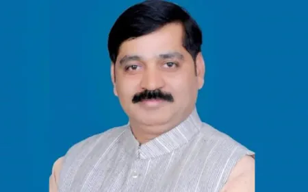 सपा के राष्ट्रीय प्रवक्ता मनोज यादव गिरफ्तार, छेड़छाड़ व एससी-एसटी एक्ट के तहत बाराबंकी में दर्ज था केस