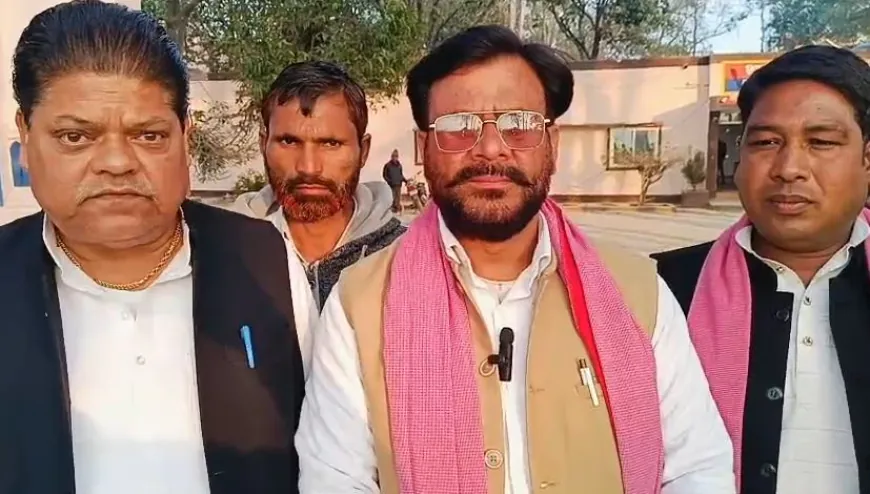 SIR के नाम पर वोटर लिस्ट से छेड़छाड़! डीह में सपा का थाने पर जोरदार प्रदर्शन