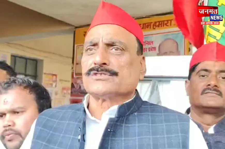 चंदौली: SIR प्रक्रिया को लेकर बढ़ता जा रहा विवाद, सपा ने एसडीएम कार्यालय का किया घेराव