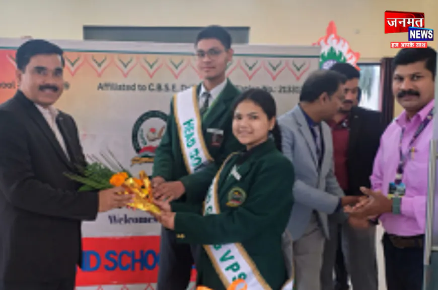 औरैया: दिबियापुर के ग्रीन वैली पब्लिक स्कूल में PTM के साथ शैक्षिक प्रदर्शनी, दिखाए वर्किंग एवं नॉन-वर्किंग मॉडल