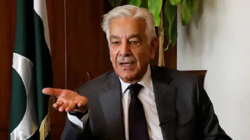 'अमेरिका ने हमें टॉयलेट पेपर की तरह इस्तेमाल कर फेंक दिया', पाकिस्तान के रक्षा मंत्री का कबूलनामा