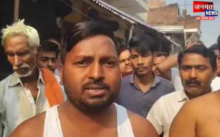 प्रतापगढ़: मस्जिद की दीवार पर रंग फेंकने के आरोप में दो युवकों की पिटाई मामला, SSI लाइन हाजिर