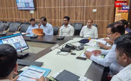 उरई में विगत तीन वर्षों में हुए पौधरोपण की होगी जांच, डीएम ने समस्त विभागों को किया निर्देशित