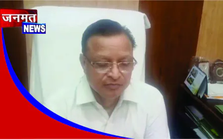 बांदा के नरैनी सीएचसी में मोबाइल टॉर्च की रोशनी में हुआ घायल का इलाज, वायरल वीडियो से स्वास्थ्य व्यवस्थाओं पर उठे सवाल