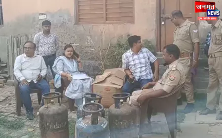 चन्दौली: अवैध गैस रिफिलिंग गोदाम पर प्रशासन का छापा, 11 सिलेंडर व उपकरण बरामद; संचालक फरार