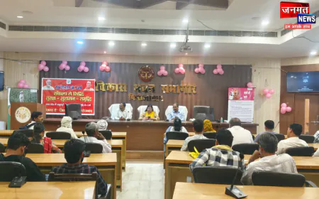 फ़िरोज़ाबाद: सरकार के नौ वर्ष पूरे होने पर गिनाईं उपलब्धियां, जनसामान्य को कल्याणकारी योजनाओं की दी जानकारी