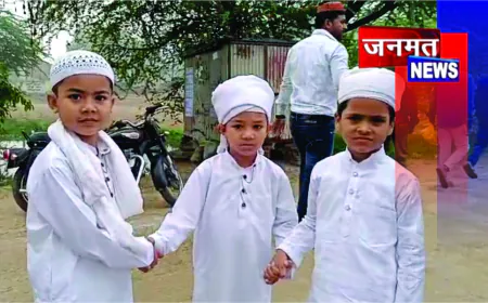 शिकारपुर ईदगाह में लाखों नमाजियों ने अदा की ईद की नमाज, अमन-चैन की मांगी दुआ