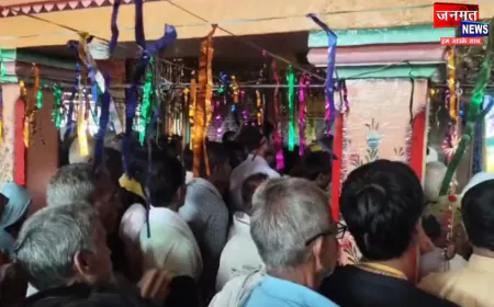 अयोध्या में रामनवमी की धूम, भगवान श्रीराम के जन्मोत्सव पर उमड़ा आस्था का सागर