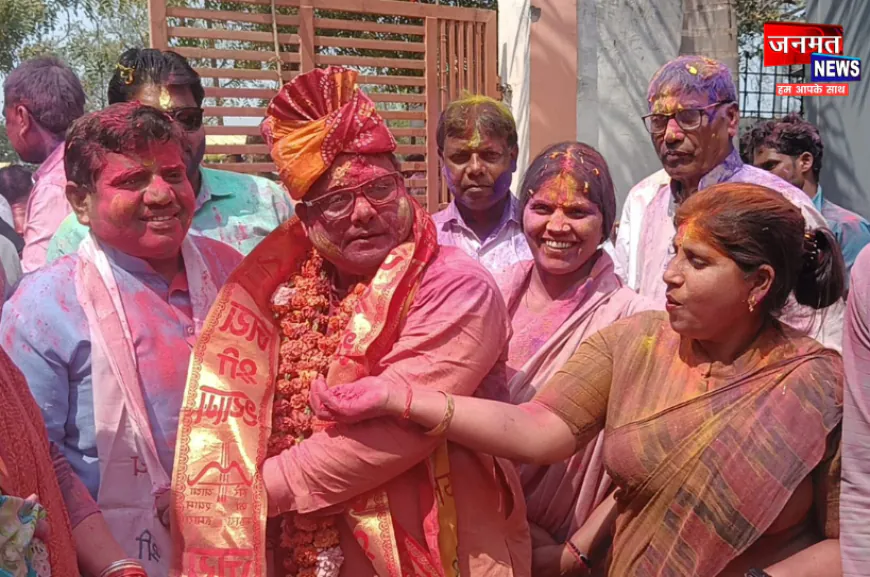 औरैया: भाजपा जिला कार्यालय में मनाया गया होली मिलन समारोह, उत्सव जैसा रहा माहौल