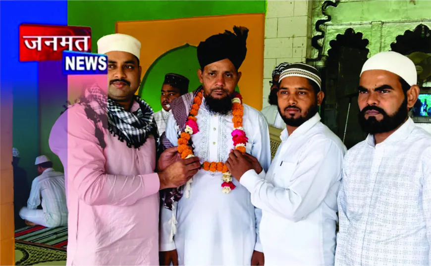 बेला की नूरानी मस्जिद में अकीदत के साथ अदा हुई ईद-उल-फितर की नमाज