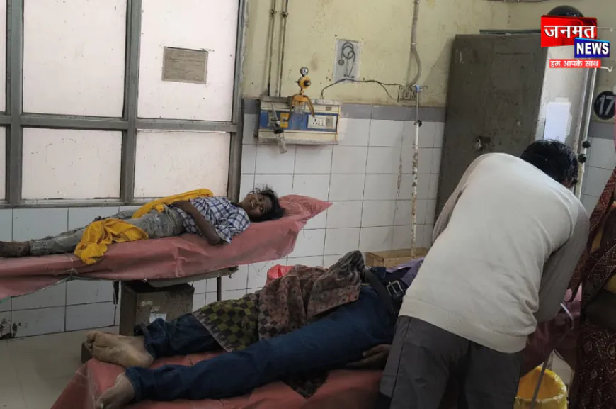 एटा में बेकाबू कार का कहर, 5 जगह मचाया तांडव; दरोगा समेत 7 लोग गंभीर घायल