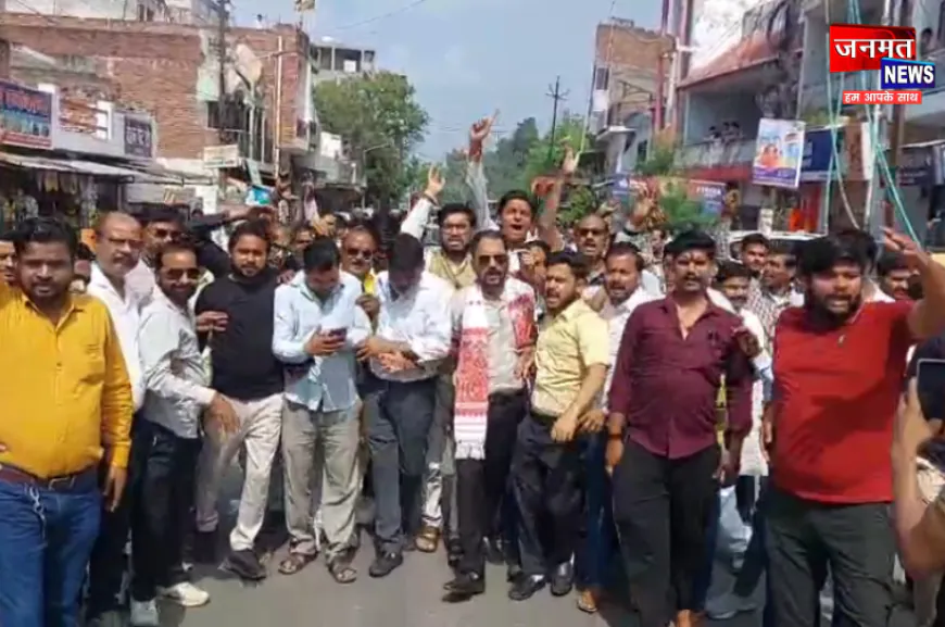 हरदोई: रामनवमी पर सपा नेता के विवादित बोल, जिले भर में जोरदार विरोध-प्रदर्शन; एफआईआर दर्ज